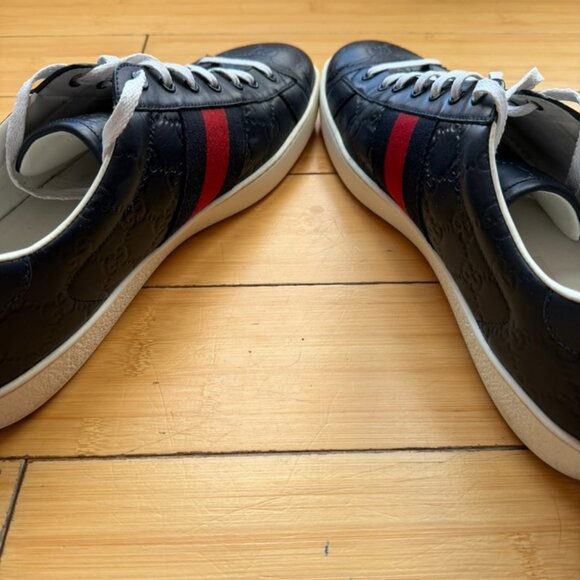 Gucci Ace GG Embossed Leather Sneakers – Navy – Men’s Size 13 - Picture 2 of 5
